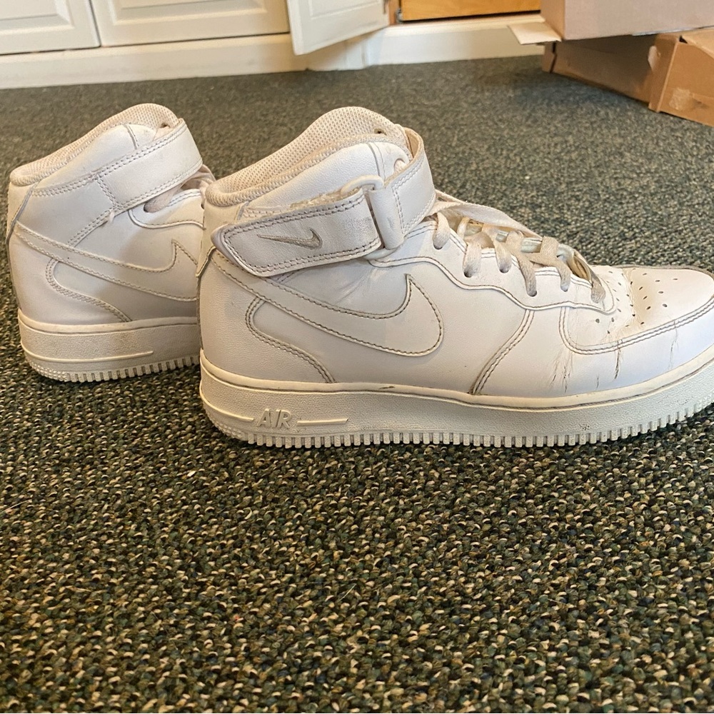 Nike Air Force 1 High - lightly worn; size US 9